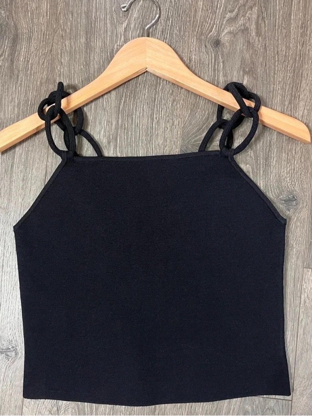 House of Harlow 1960 Black Knot-Detail Tank Top